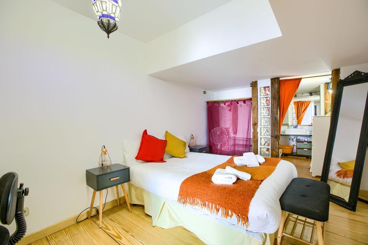 Charming Bohemian Lavapies Apartment Madrid Bagian luar foto